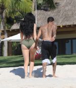Access_Kardashian_04.jpg
