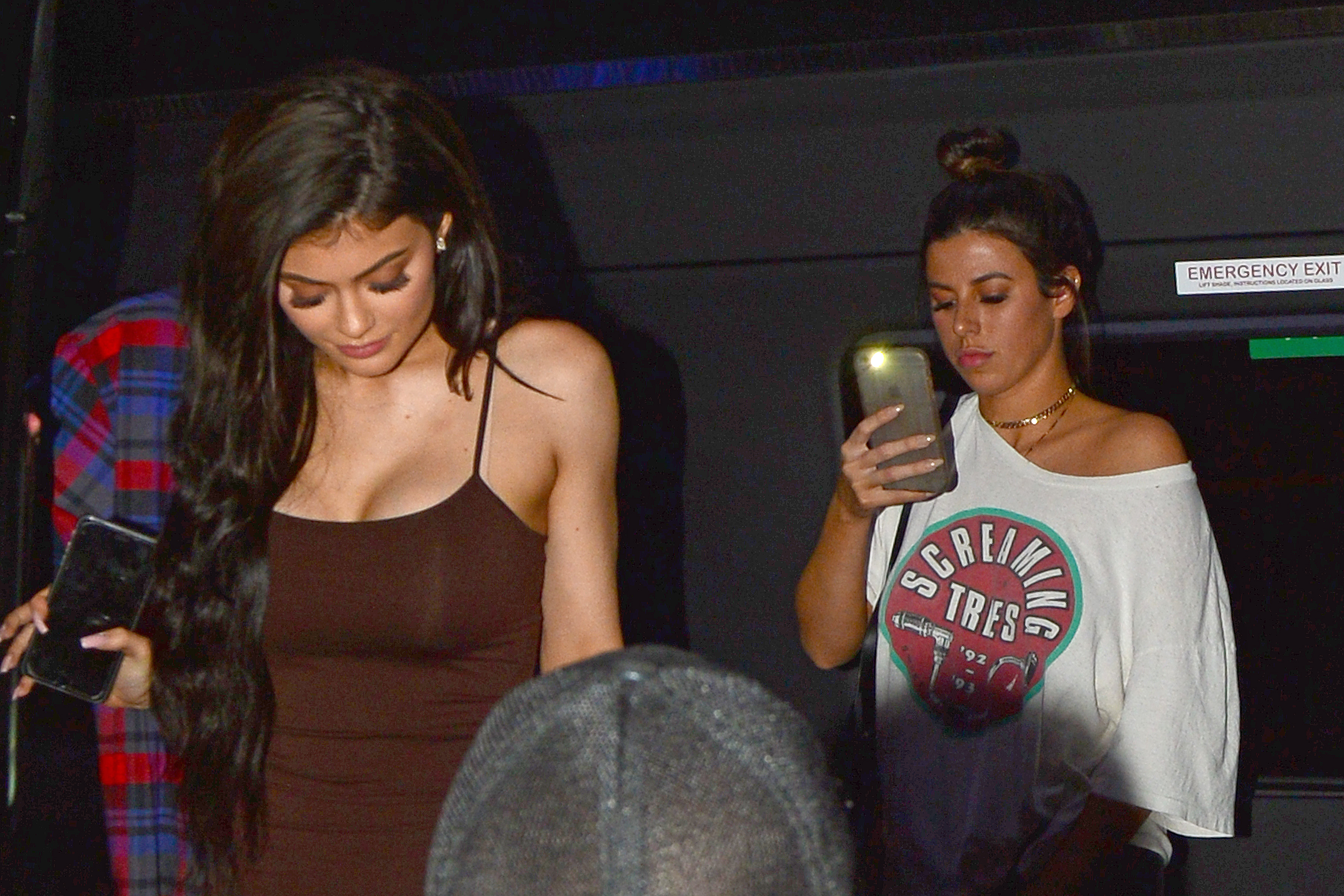 Access_Kardashian_04.jpg