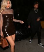 Access_Kardashian_06.jpg