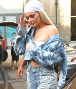 Access_Kardashian_01.jpeg