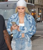 Access_Kardashian_013.jpeg