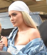 Access_Kardashian_03.jpeg