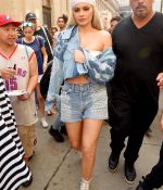 Access_Kardashian_05.jpeg