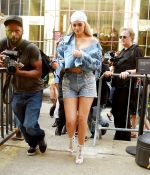 Access_Kardashian_06.jpeg