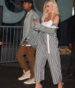 Access_Kardashian_03.jpg