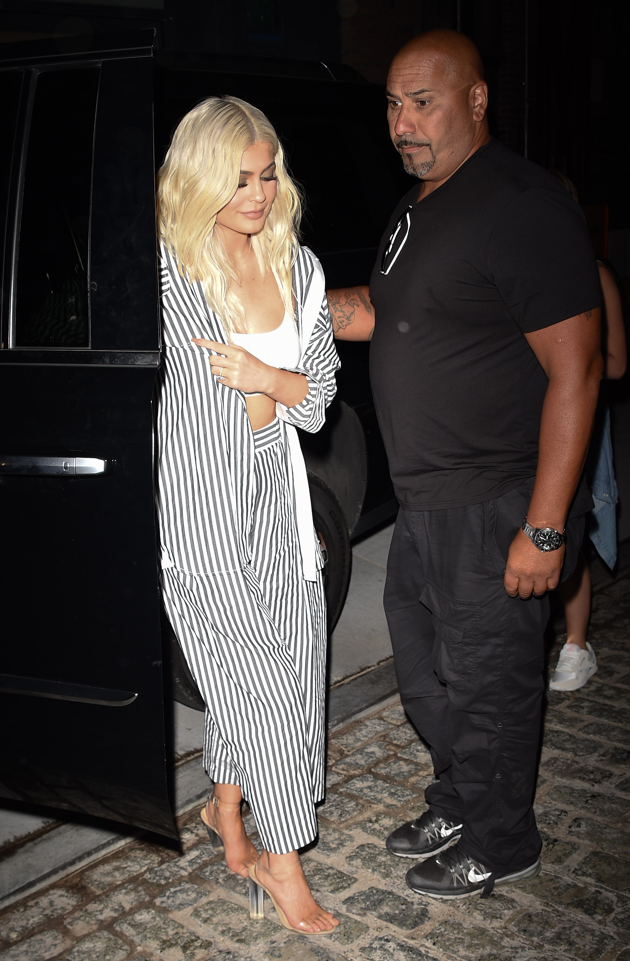 Access_Kardashian_01.jpg
