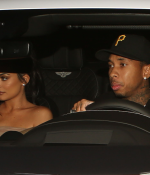 Access_Kardashian_09.png