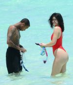 Access_Kardashian_015.jpg
