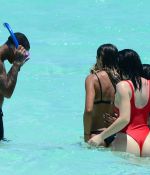 Access_Kardashian_024.jpg