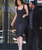 Access_Kardashian_28929.jpg