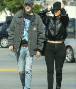 Access_Kardashian_28129.jpg