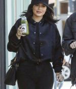 Access_Kardashian_28129.jpg