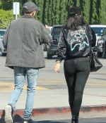 Access_Kardashian_28229.jpg