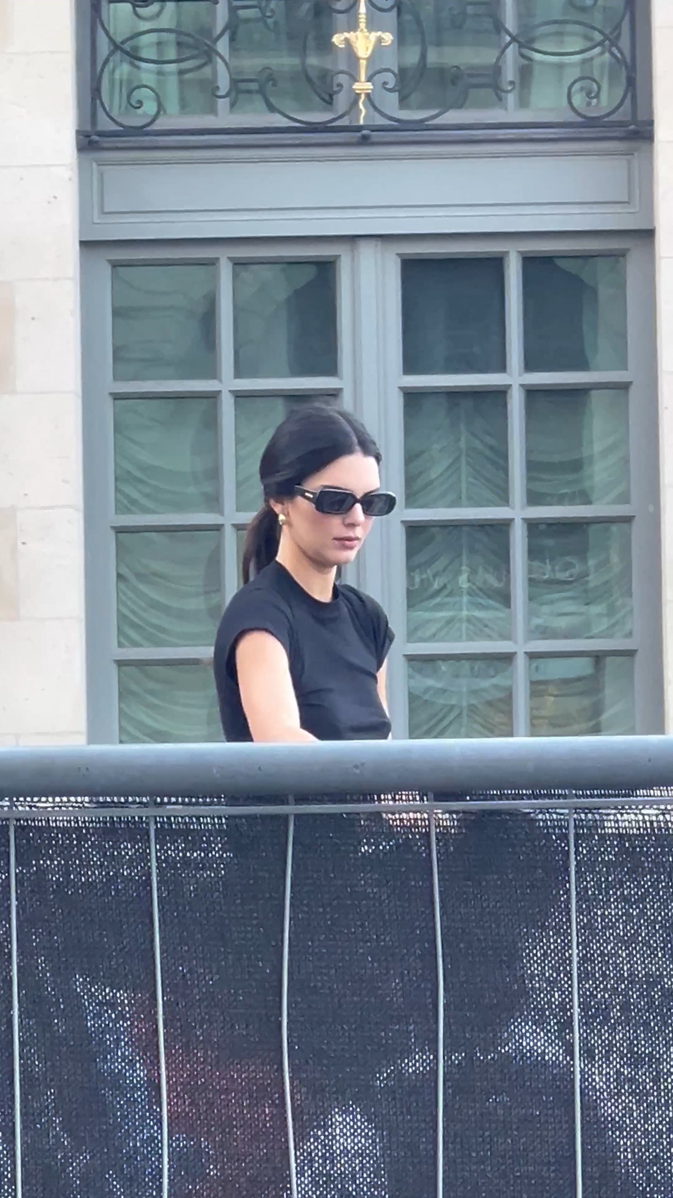 Access_Kardashian_281029~0.jpg