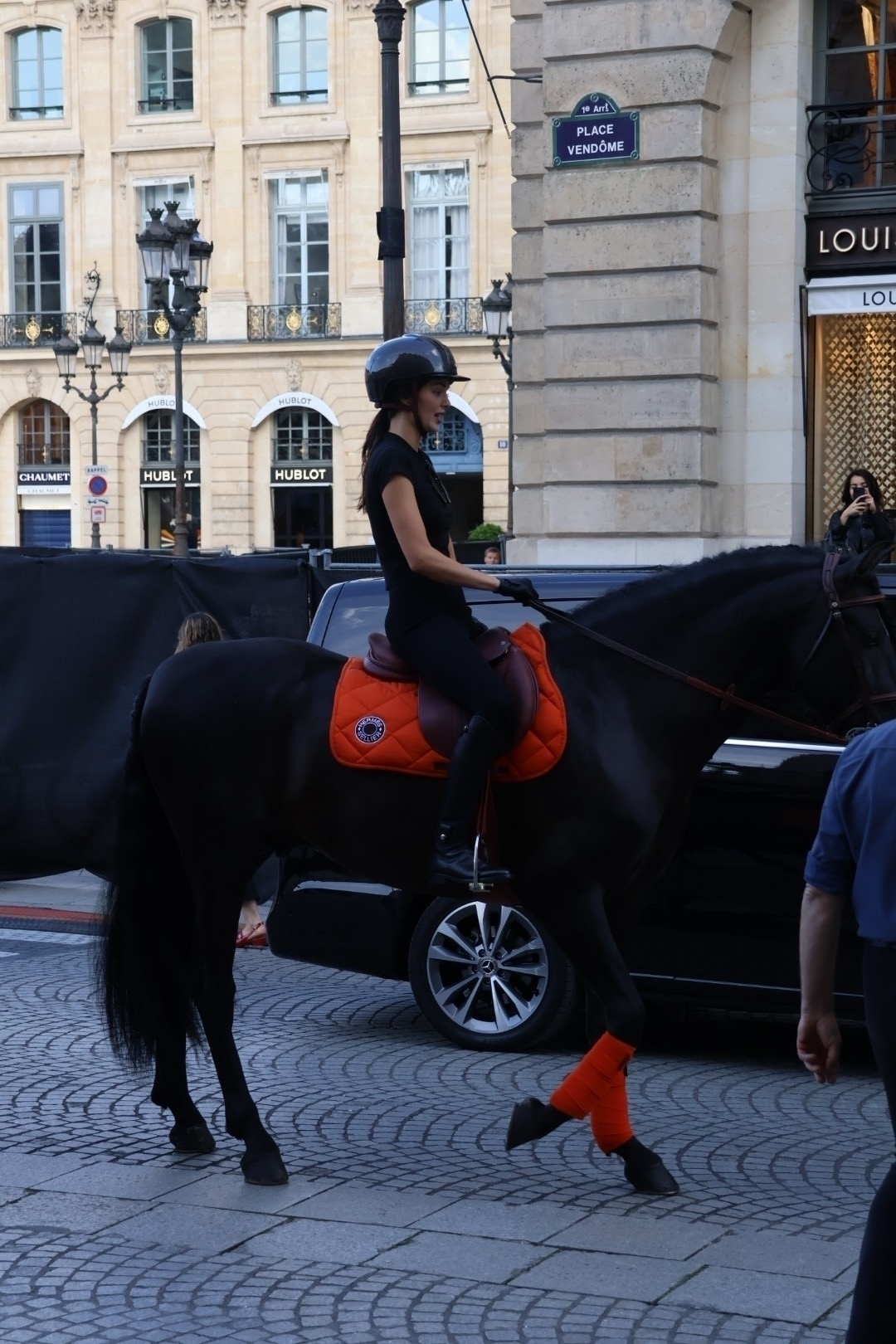 Access_Kardashian_281829.jpg