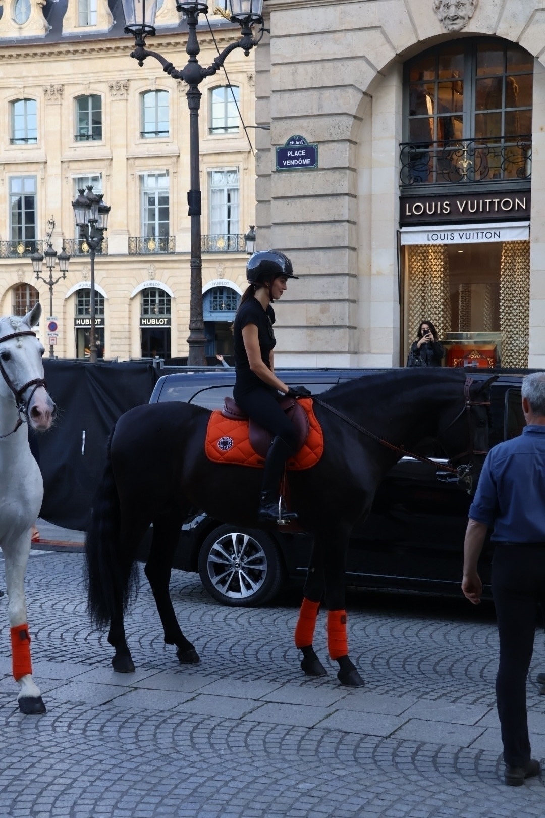 Access_Kardashian_281929.jpg