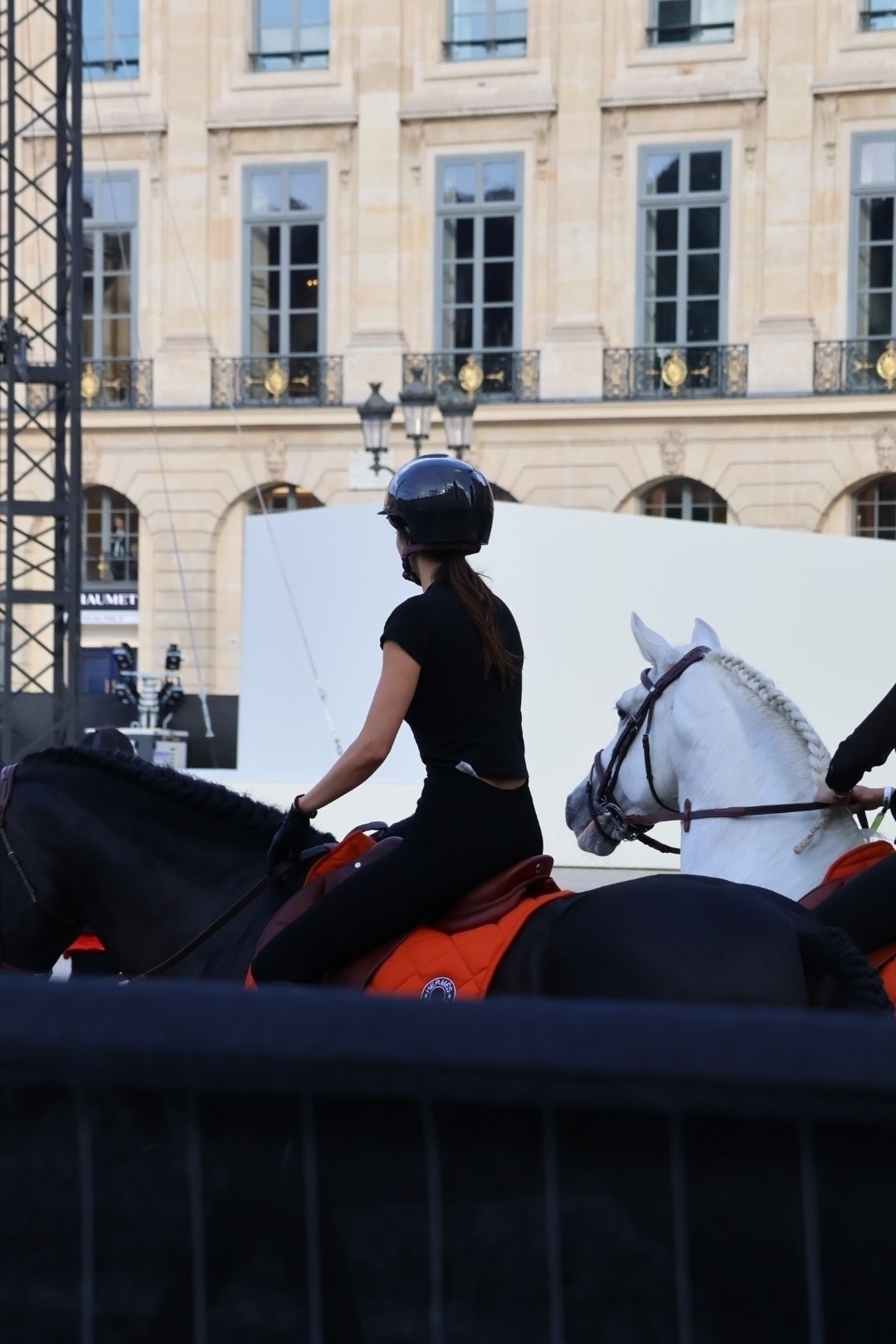 Access_Kardashian_284129.jpg