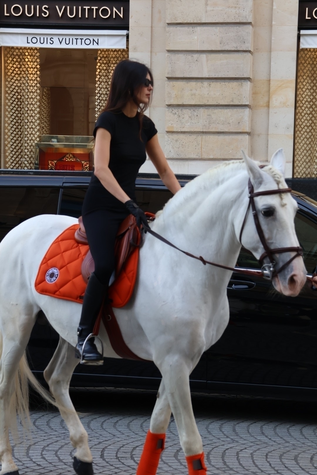 Access_Kardashian_284829.jpg