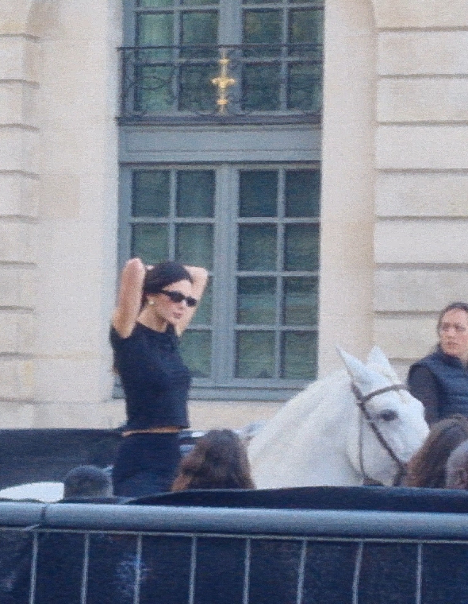 Access_Kardashian_28529~2.jpg