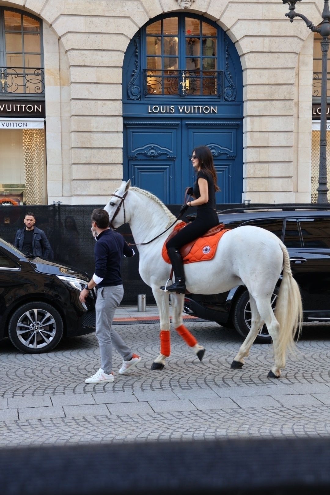 Access_Kardashian_285629.jpg