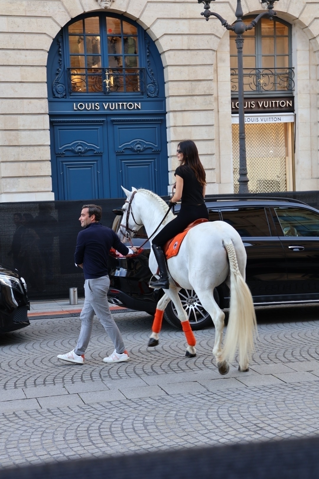 Access_Kardashian_285829.jpg