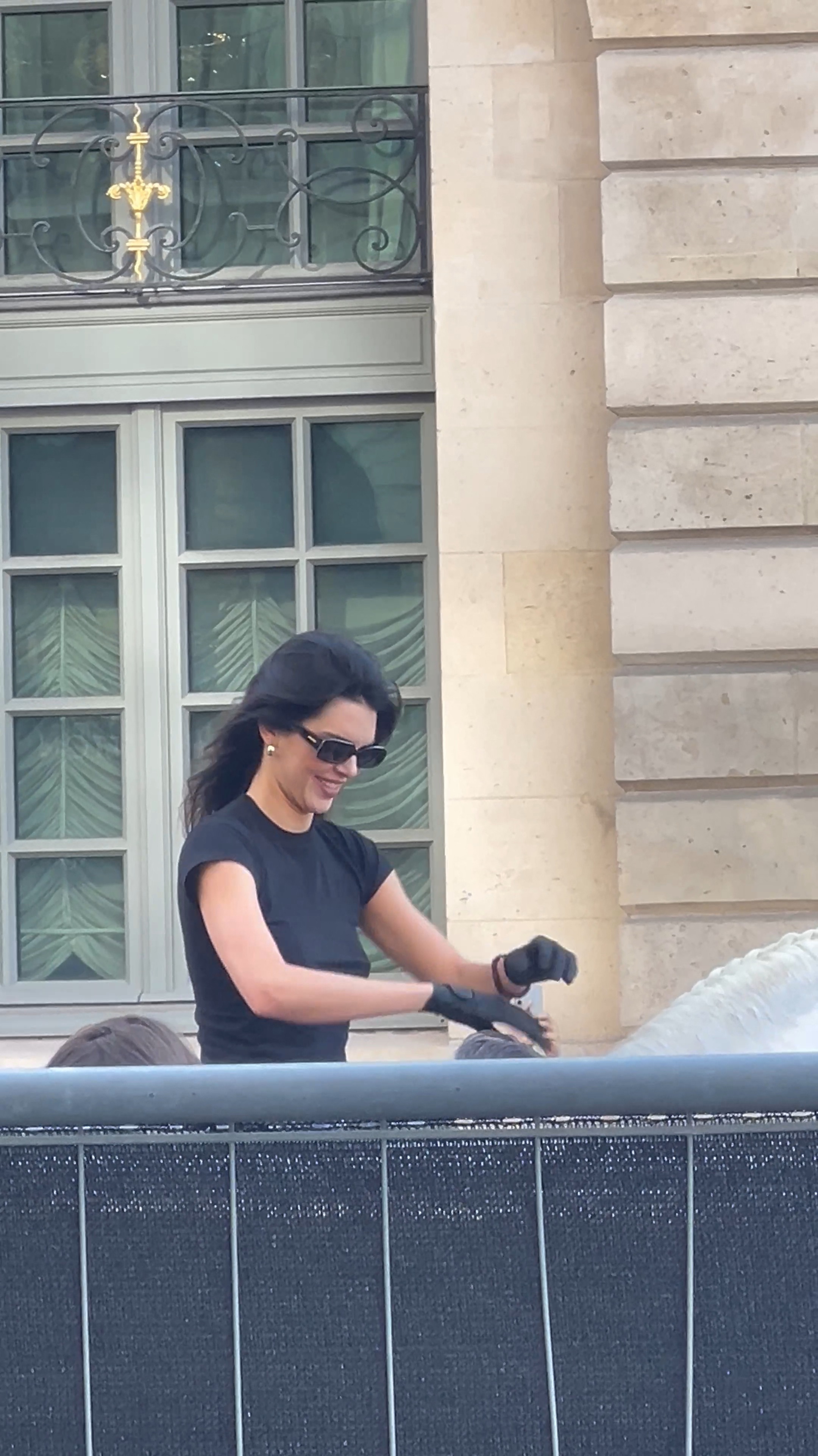 Access_Kardashian_28629~0.jpg