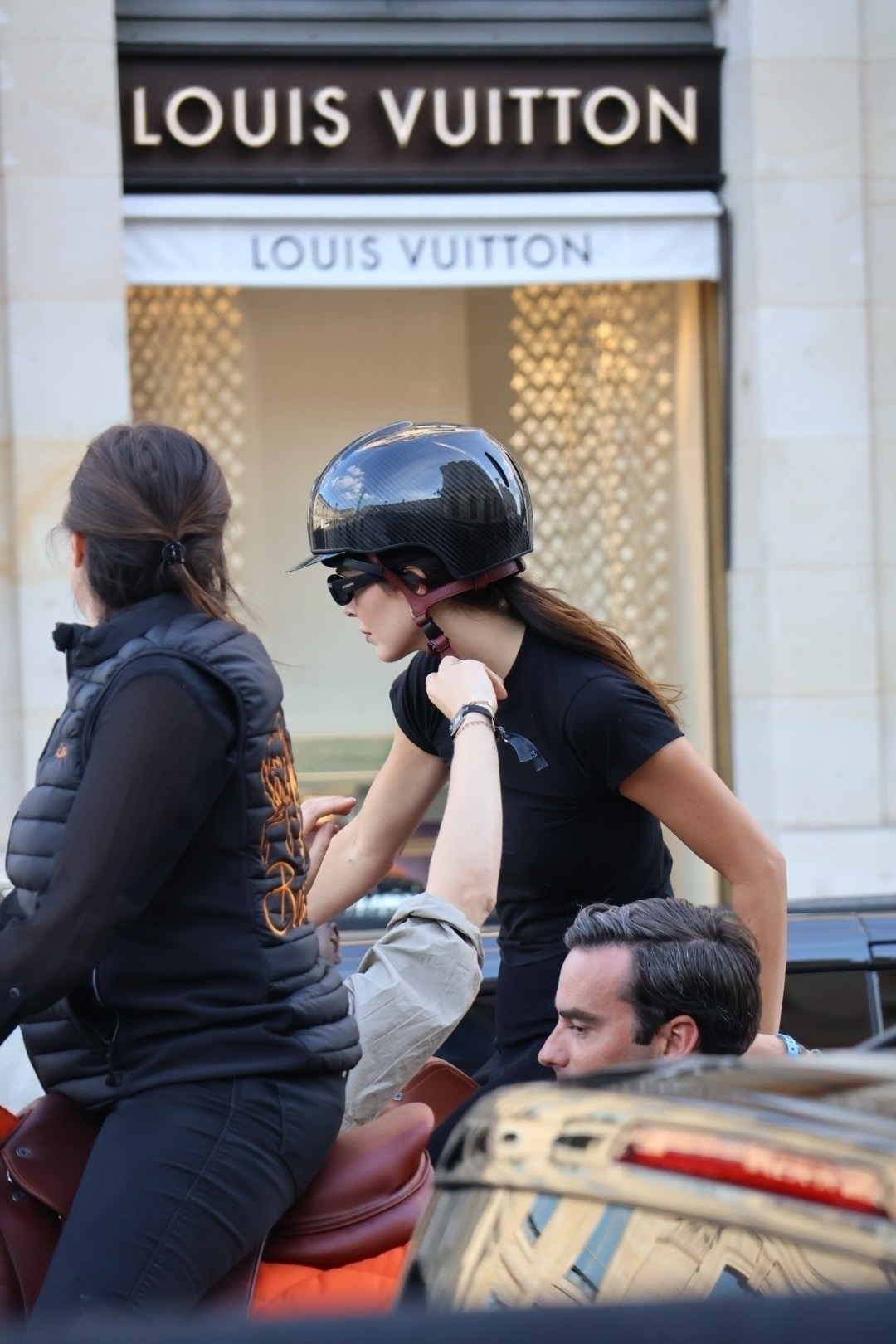Access_Kardashian_286729.jpg