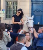 Access_Kardashian_281029~1.jpg