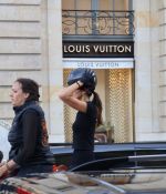 Access_Kardashian_285929.jpg