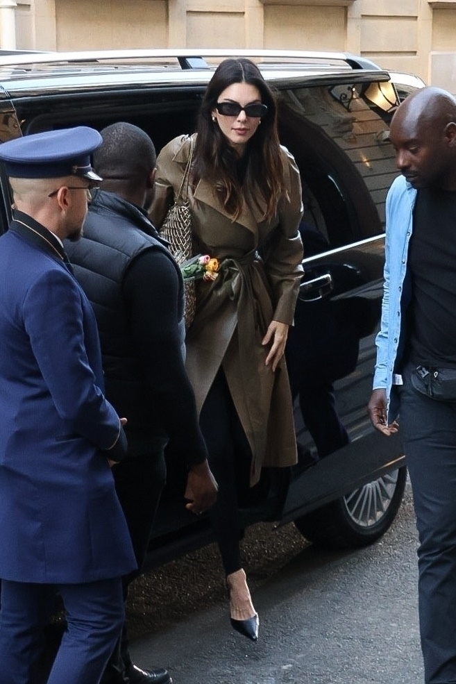 Access_Kardashian_28929.jpg