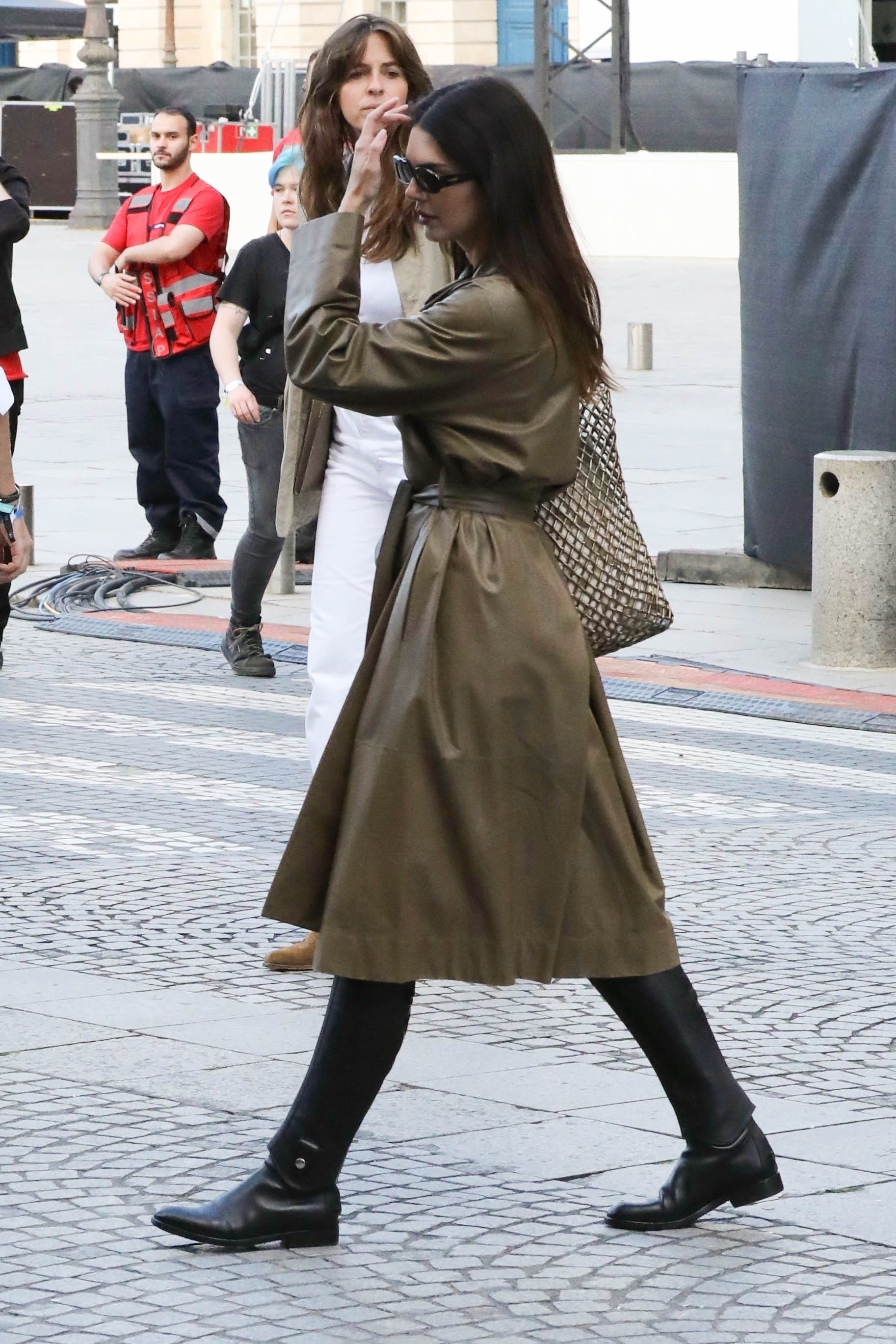 Access_Kardashian_28929~0.jpg
