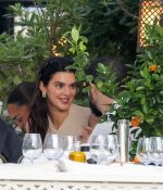 Access_Kardashian_281029.jpg