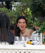 Access_Kardashian_281529.jpg