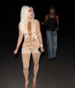 Access_Kardashian_28529.jpg