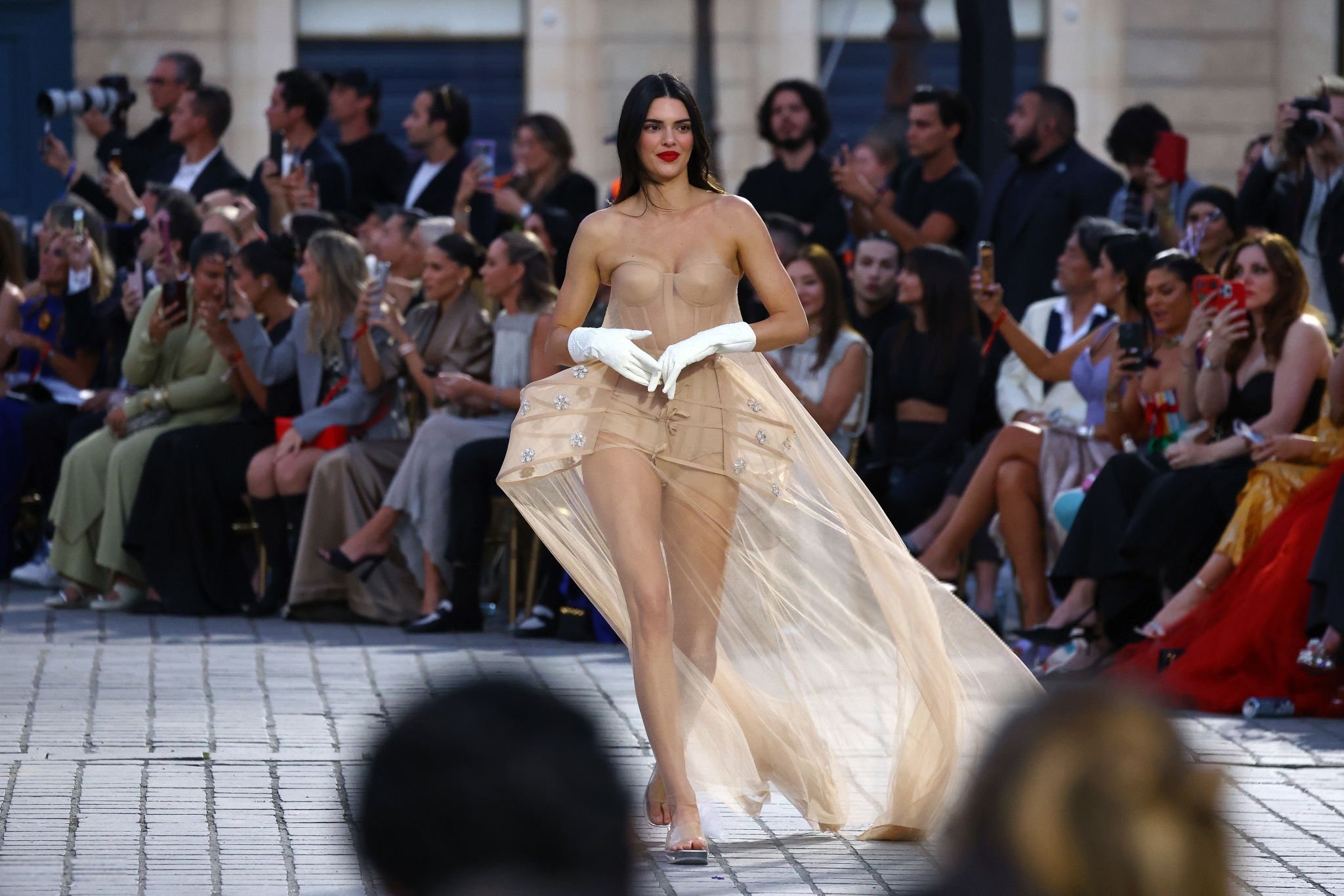 Access_Kardashian_01.jpg