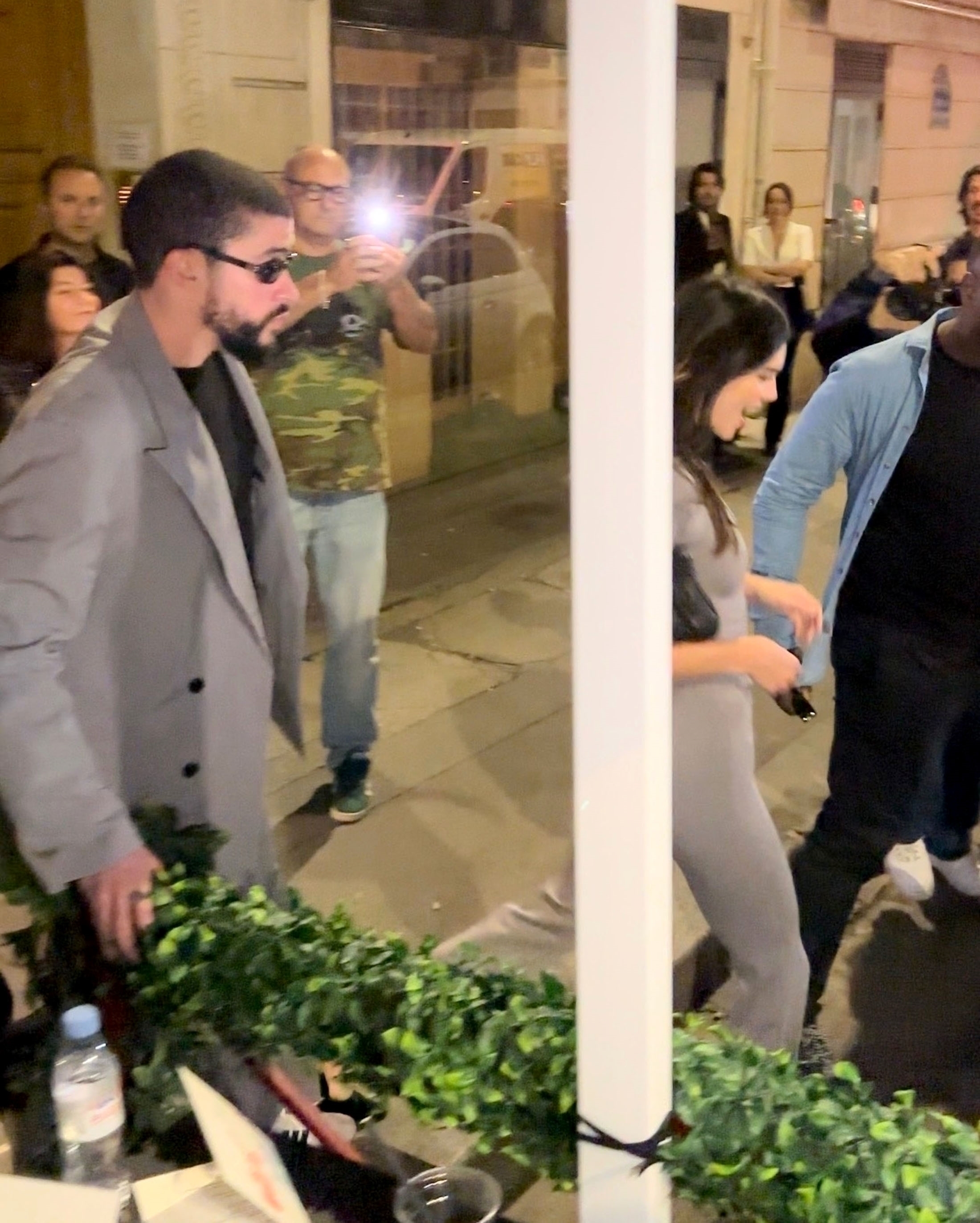 Access_Kardashian_281029~0.jpg