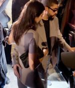 Access_Kardashian_28129~0.jpg
