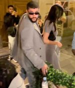 Access_Kardashian_28429~0.jpg