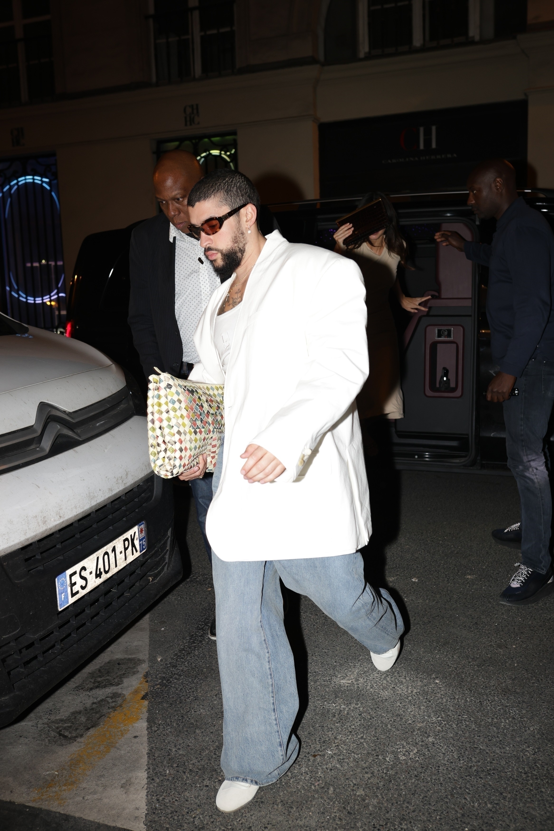 Access_Kardashian_28129.jpg