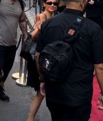 Access_Kardashian_28429.jpg