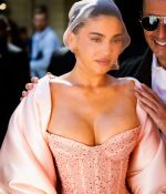 Access_Kardashian2.jpg