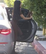 Access_Kardashian1.jpg