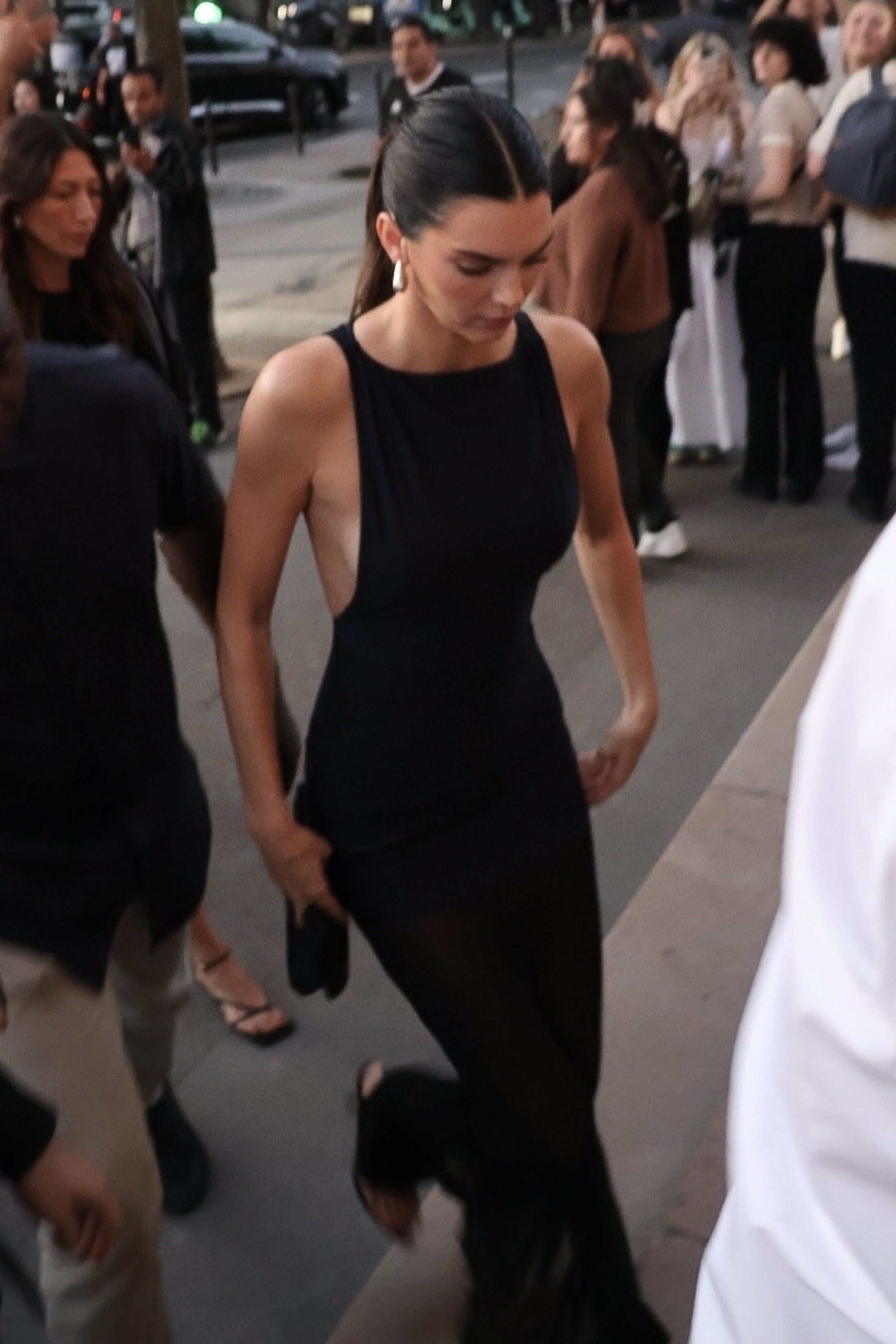 Access_Kardashian_282929.jpg
