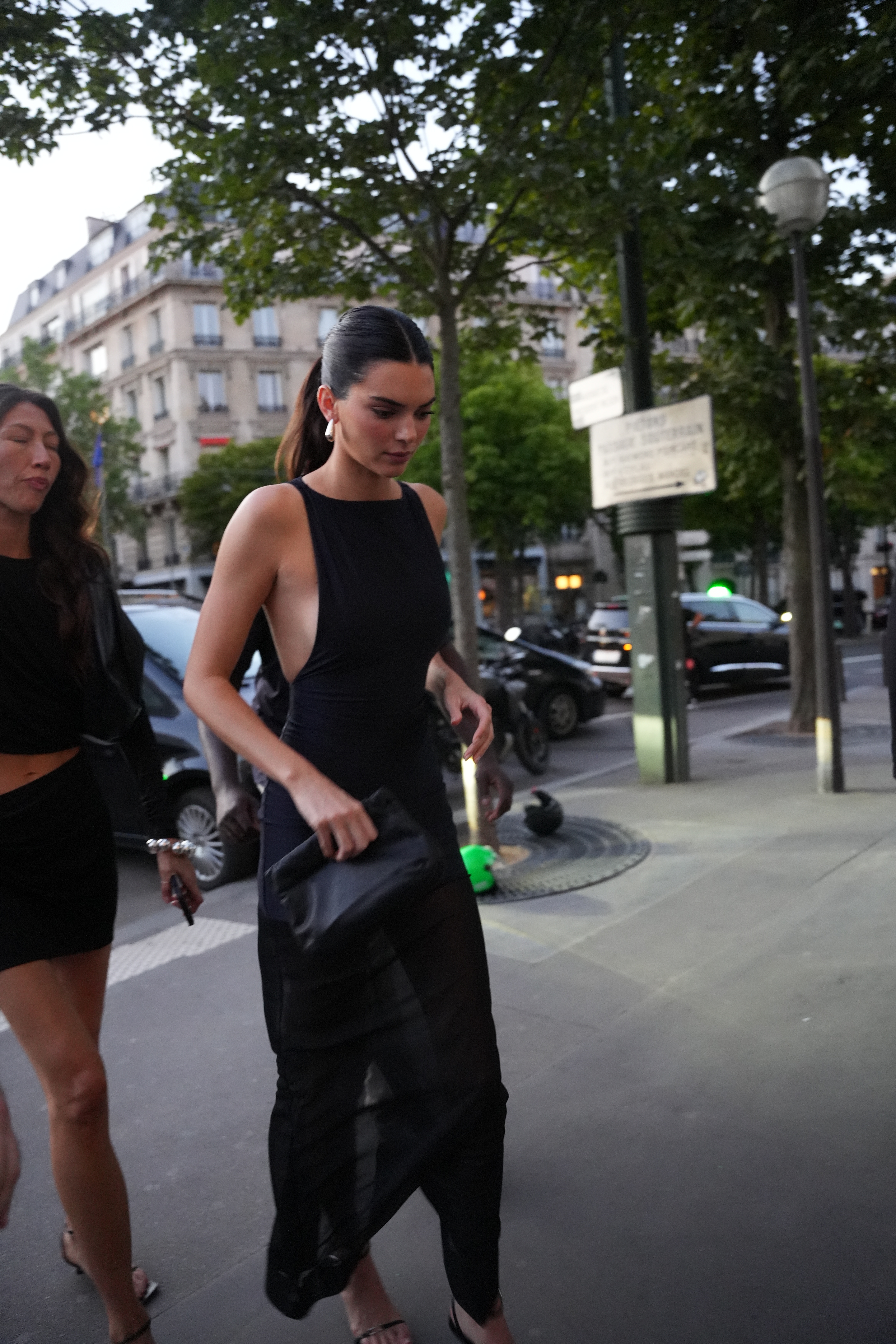 Access_Kardashian_283329.jpg