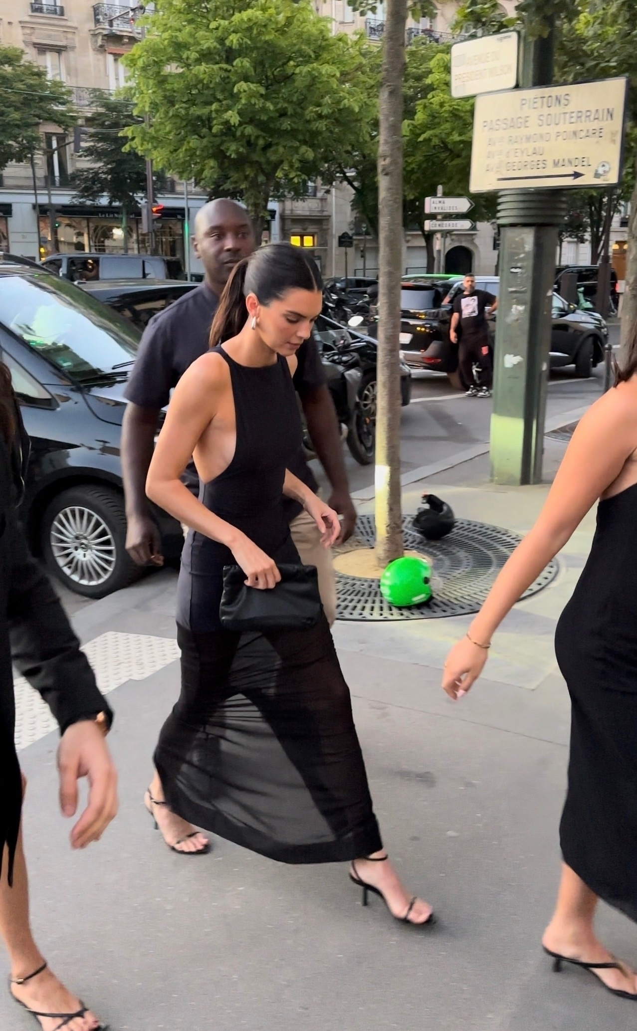Access_Kardashian_28529.jpg