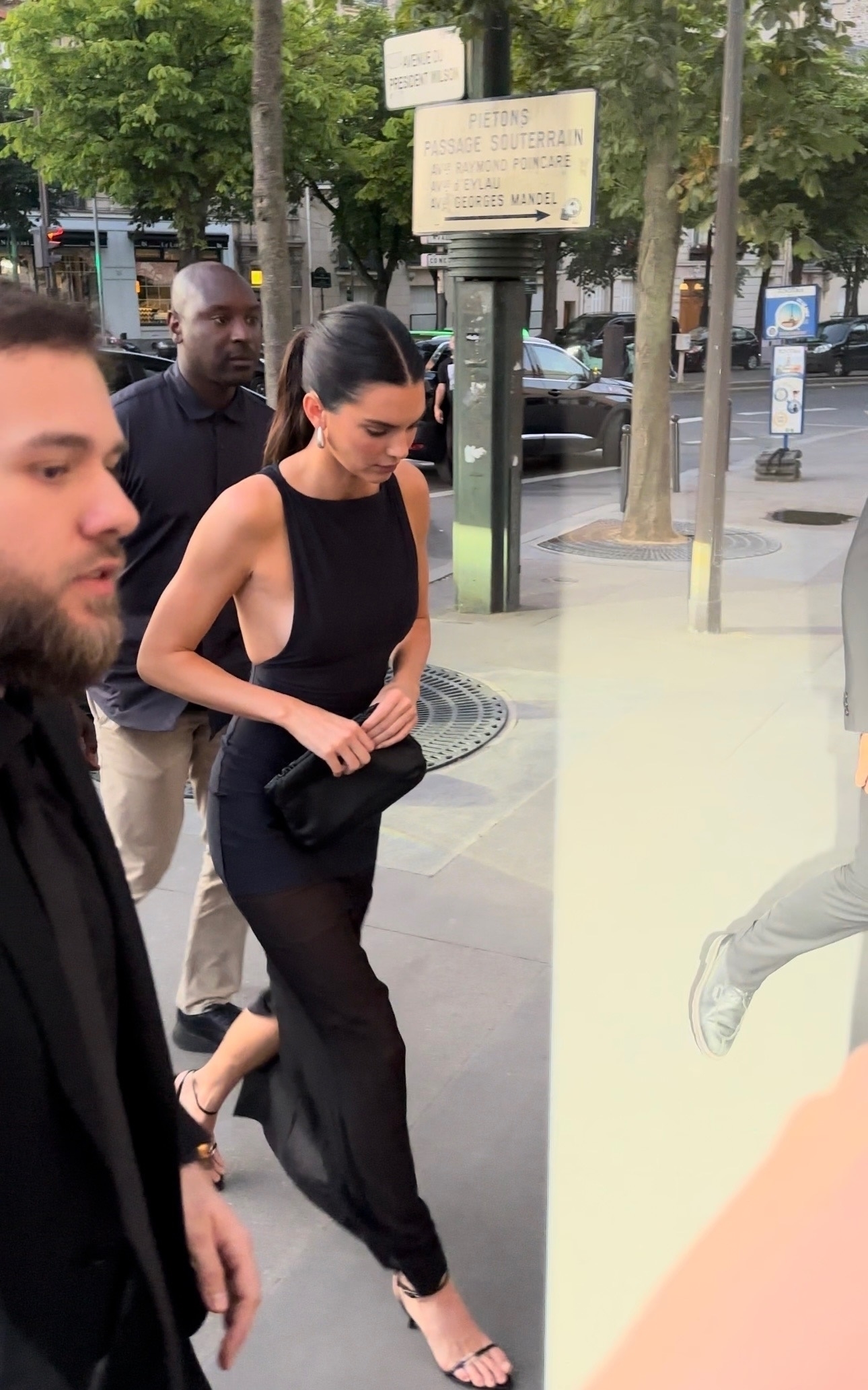 Access_Kardashian_28629.jpg