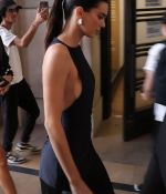 Access_Kardashian_281729.jpg