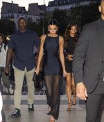 Access_Kardashian_28529~0.jpg