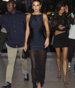 Access_Kardashian_28729~0.jpg