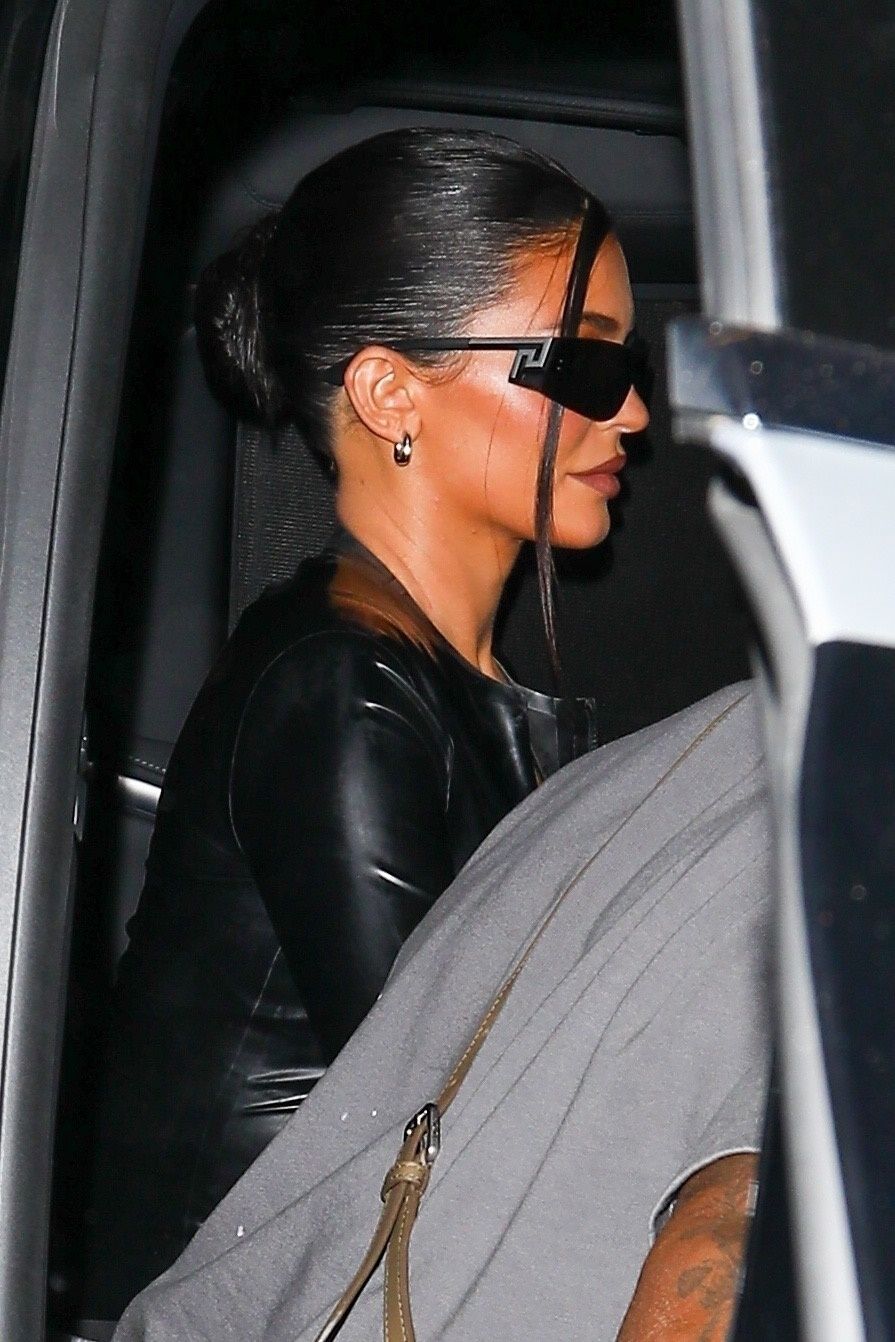 Access_Kardashian_002.jpg